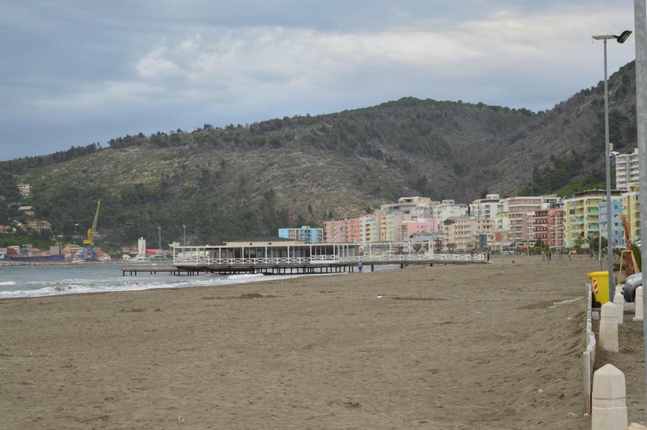 Blini Seaside Apartment Shëngjin エクステリア 写真