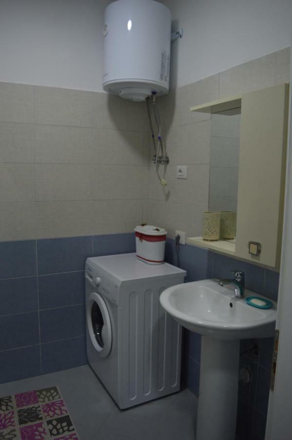 Blini Seaside Apartment Shëngjin エクステリア 写真
